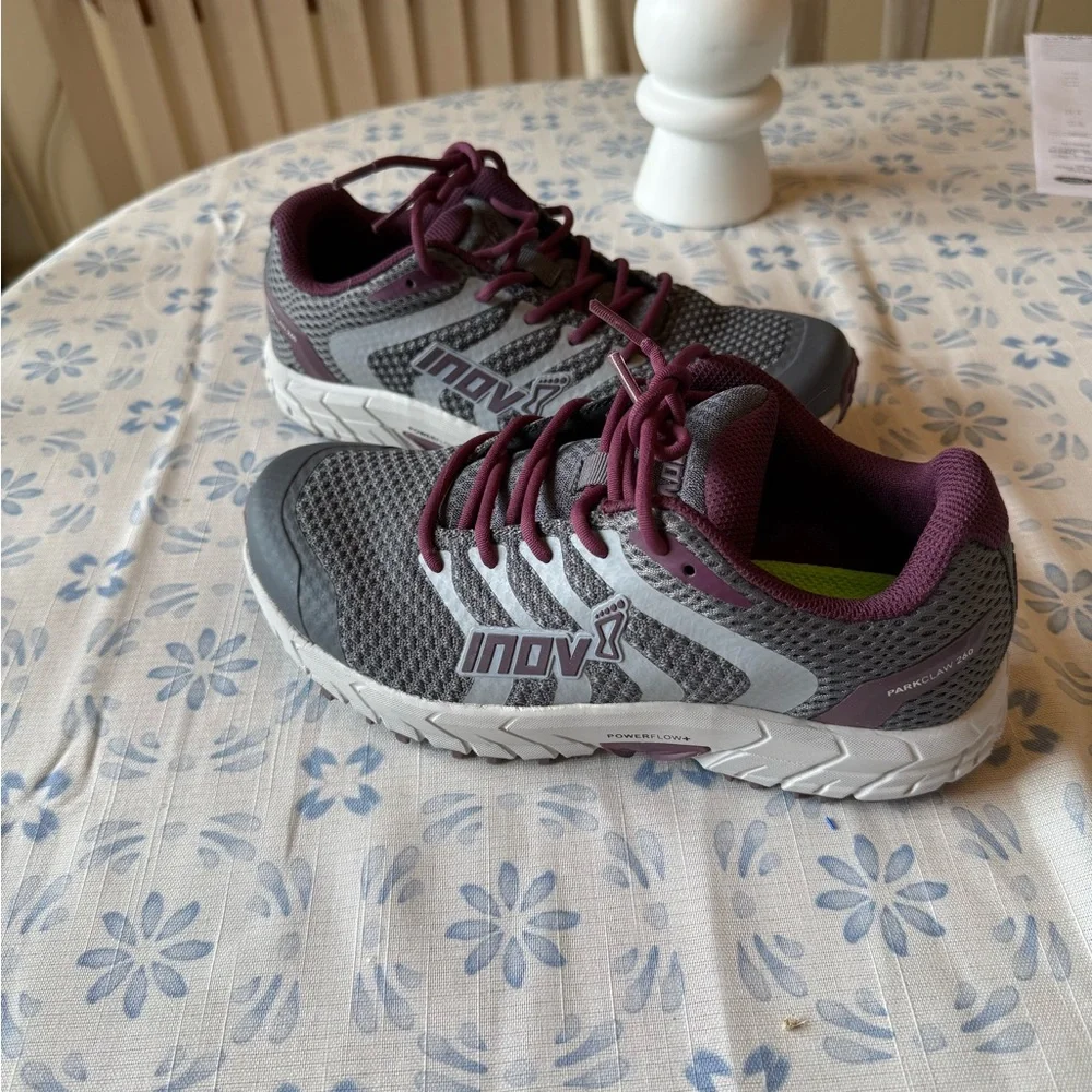 Inov-8 Parkclaw 260 Gray and Purple Athletic Shoes with Mesh Upper - Picture 3 of 6